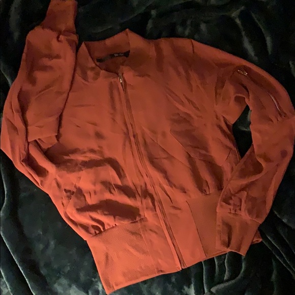 Lightweight bomber - Picture 3 of 5